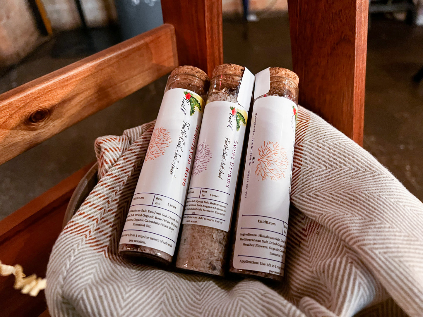 (Salt Soak) - Himalayan Rose Bath & Feet Salt Soak